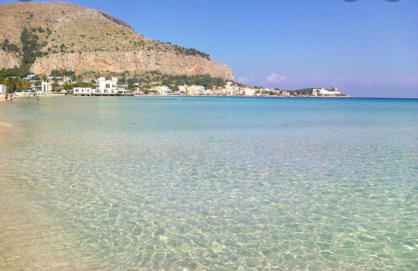 فيلا Helios House باليرمو المظهر الخارجي الصورة